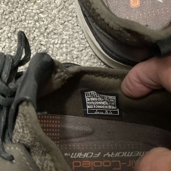 Sketchers Casual Dress Shoes - Picture 3 of 3